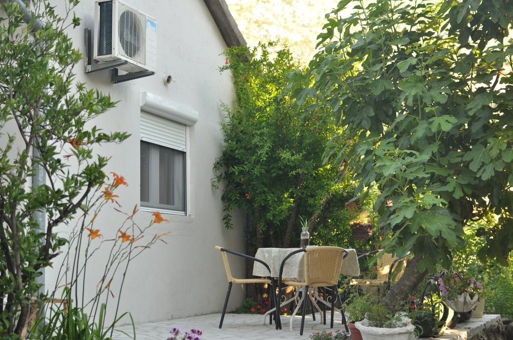 Apartments Casa Mia Kotor Eksteriør bilde